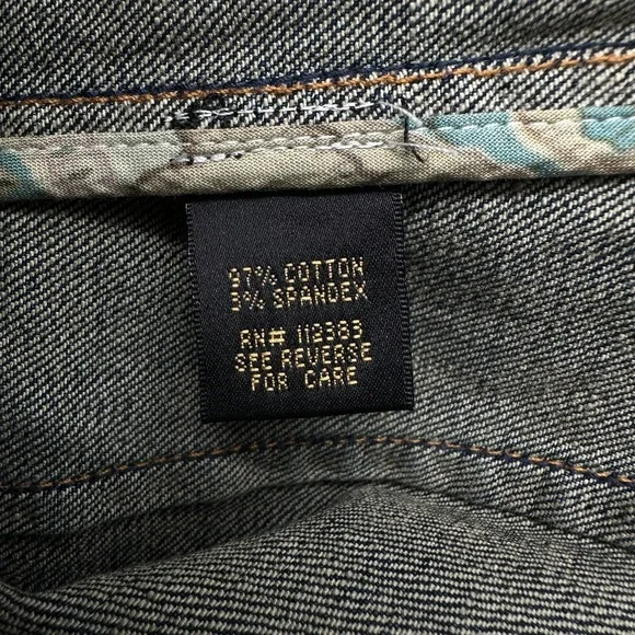 Reba Denim Jacket Size Large Studded Embroidered Stretch Western Rodeo Cowgirl - Picture 13 of 15